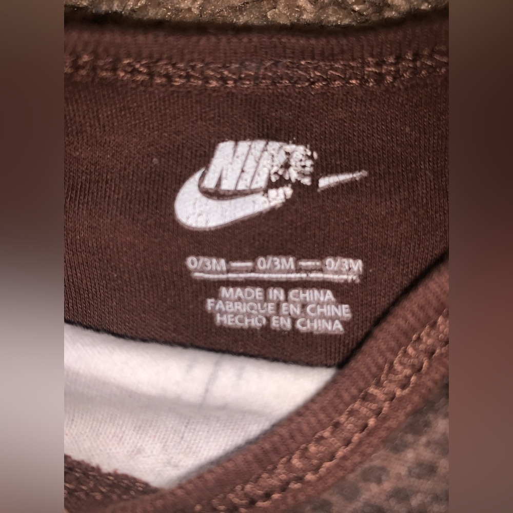 Nike Infant Football Long Sleeve Onesie - Picture 3 of 4
